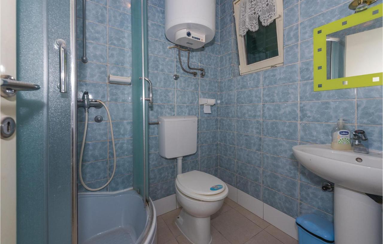 2 Bedroom Amazing Apartment In Rogoznica Rogoznica  Zewnętrze zdjęcie